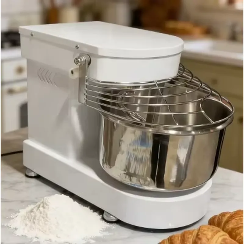 Impastatrice a Spirale da Tavo - Kitchen Baking Equipment recensione e prezzo